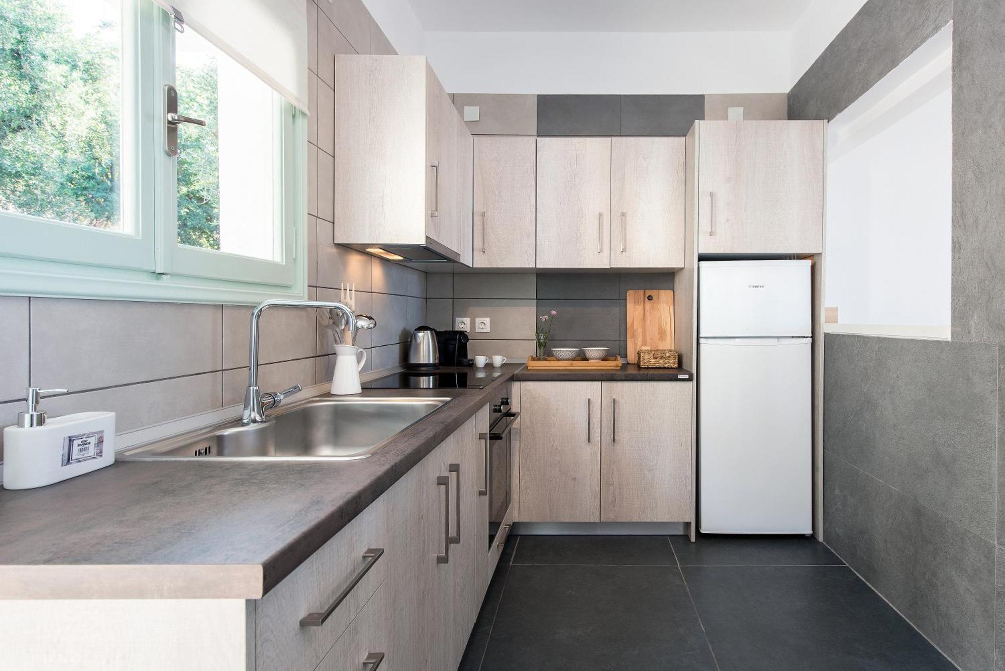 Reana Elegant Apartments By Konnect, Barbati Room photo