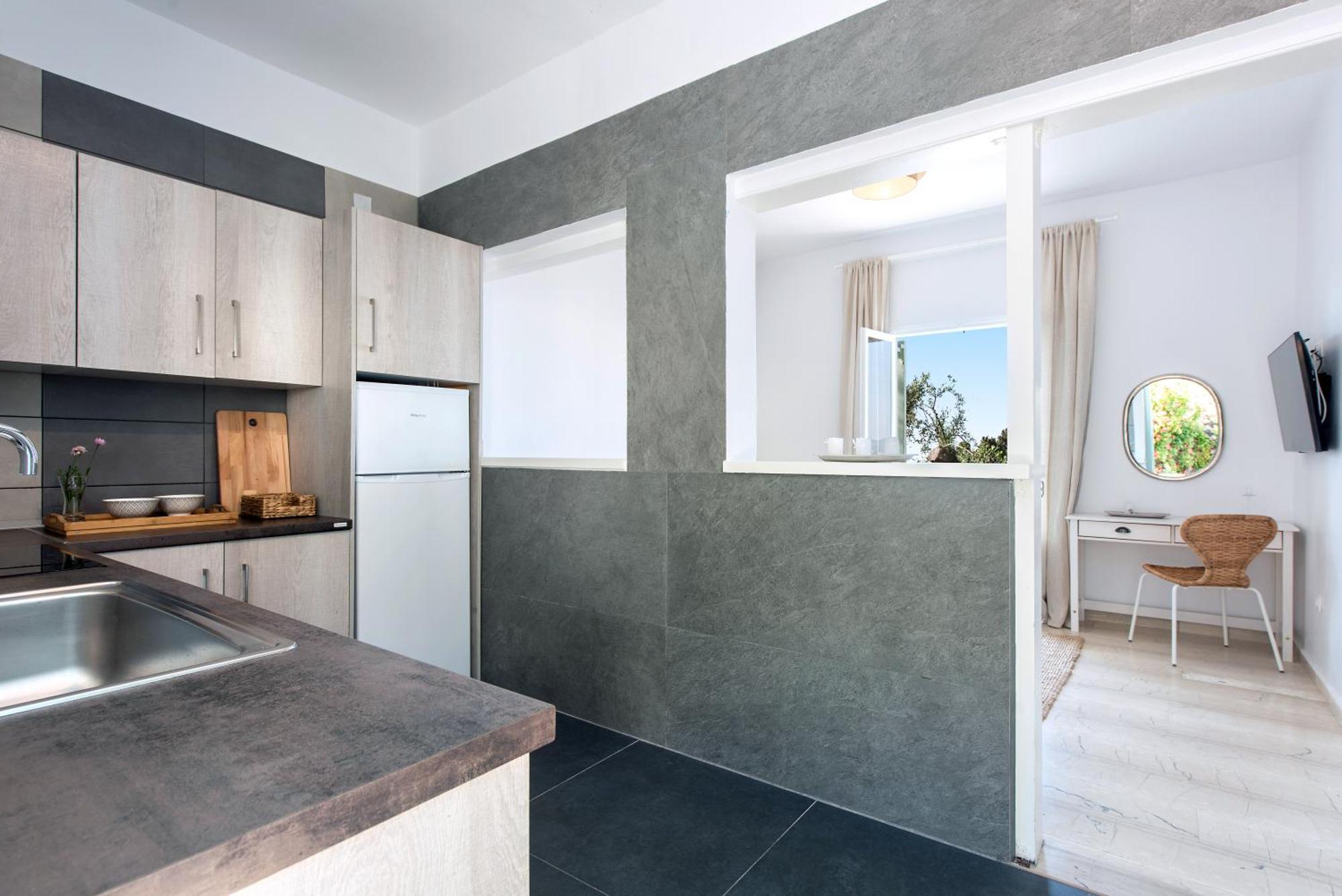 Reana Elegant Apartments By Konnect, Barbati Room photo