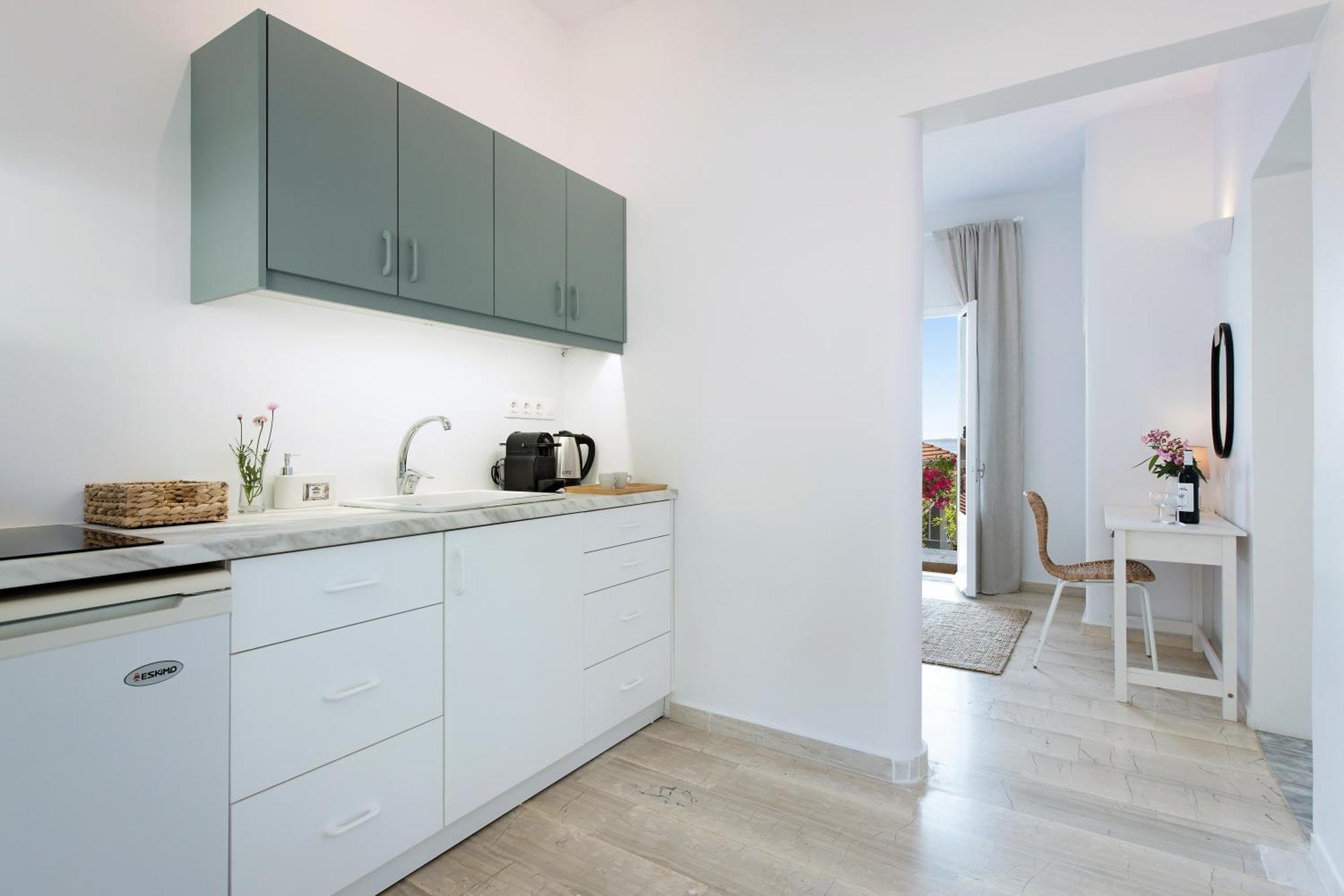 Reana Elegant Apartments By Konnect, Barbati Room photo